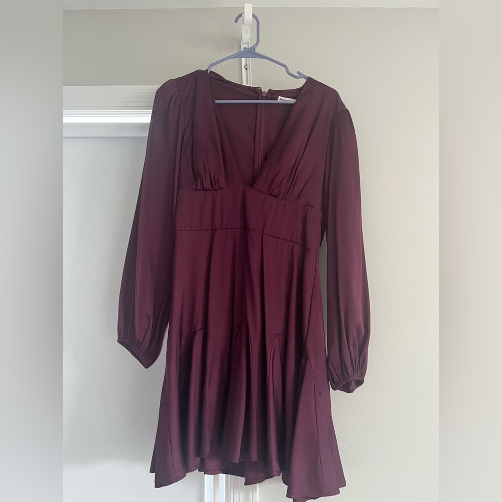 Abercrombie & Fitch A&F Purple Plunge Neck Satin Ruffle Dress Long Sleeve Sz MP